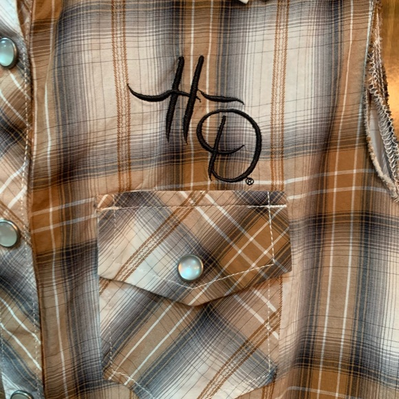 Harley Davidson sleeveless button down blouse - Picture 4 of 5